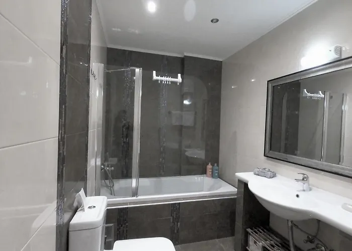 Sunshine 1 With Sea View Alepú