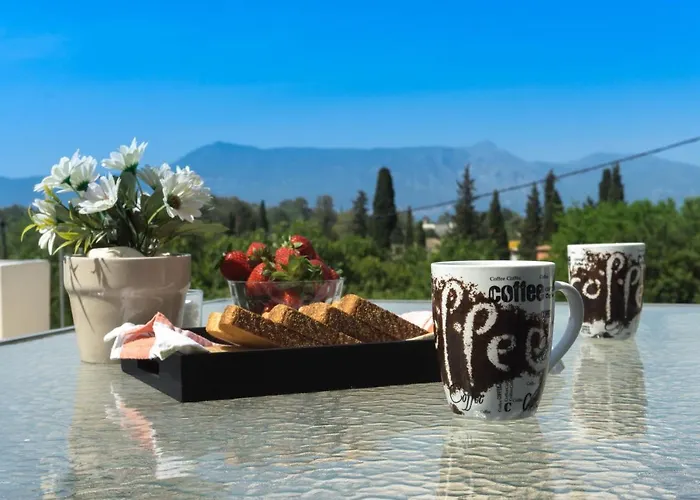 Sunshine 1 With Sea View